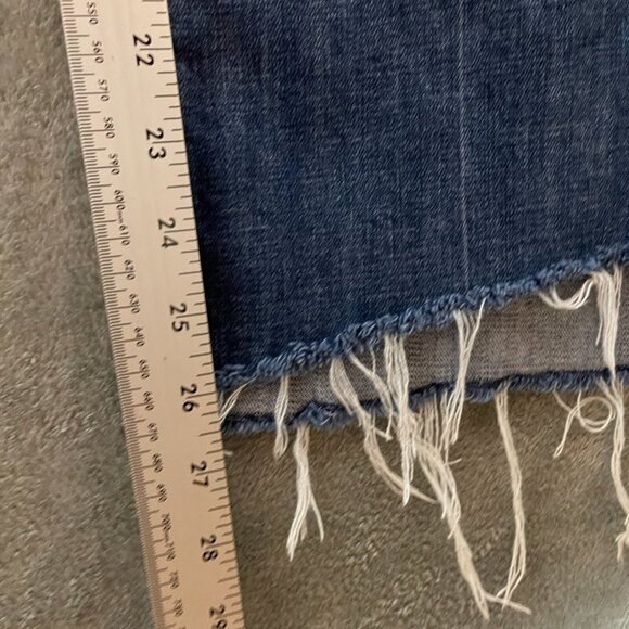 Cabi Women 5th Avenue Women Cropped High Rise Dark Wash Stretch Denim Jean 12 - Picture 9 of 11